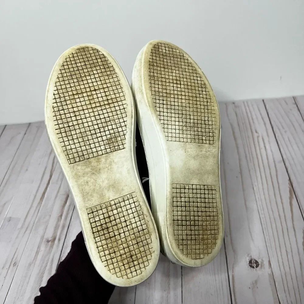 Madden Girl Black Buff Stretch Comfort Shoes - Picture 5 of 10